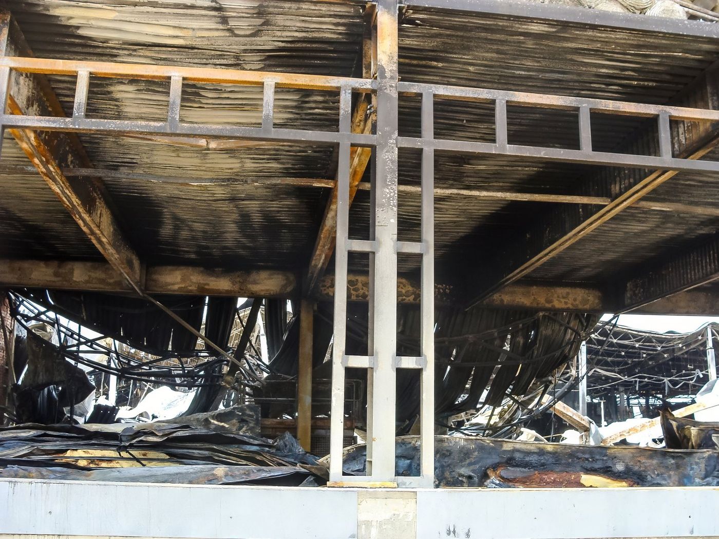 De-identified example — Structural & Contents Review